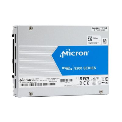 08NM3 Dell 8TB PCIe Gen 3.0 x4 NVMe U.2 2.5-Inch Solid State Drive