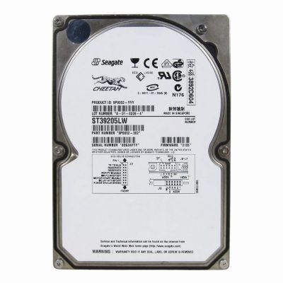 ST39205LW Seagate Cheetah 36XL 9.2GB 1000RPM Ultra-160 SCSI 68-Pin 4MB Cache 3.5-inch Internal Hard Drive